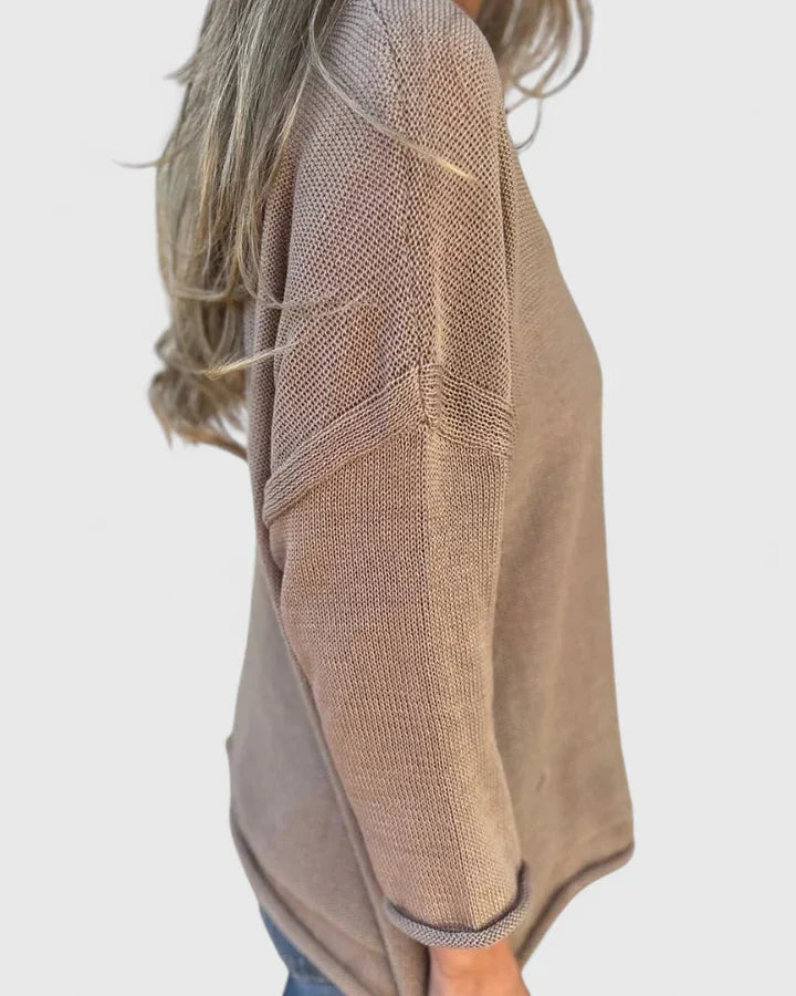 Lyzzarah | Relaxed Lightweight Top