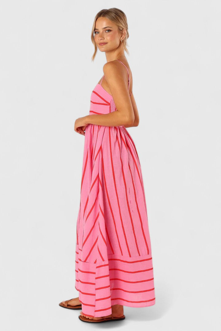 Ilyanthe | Elegant Flowing Maxi Dress